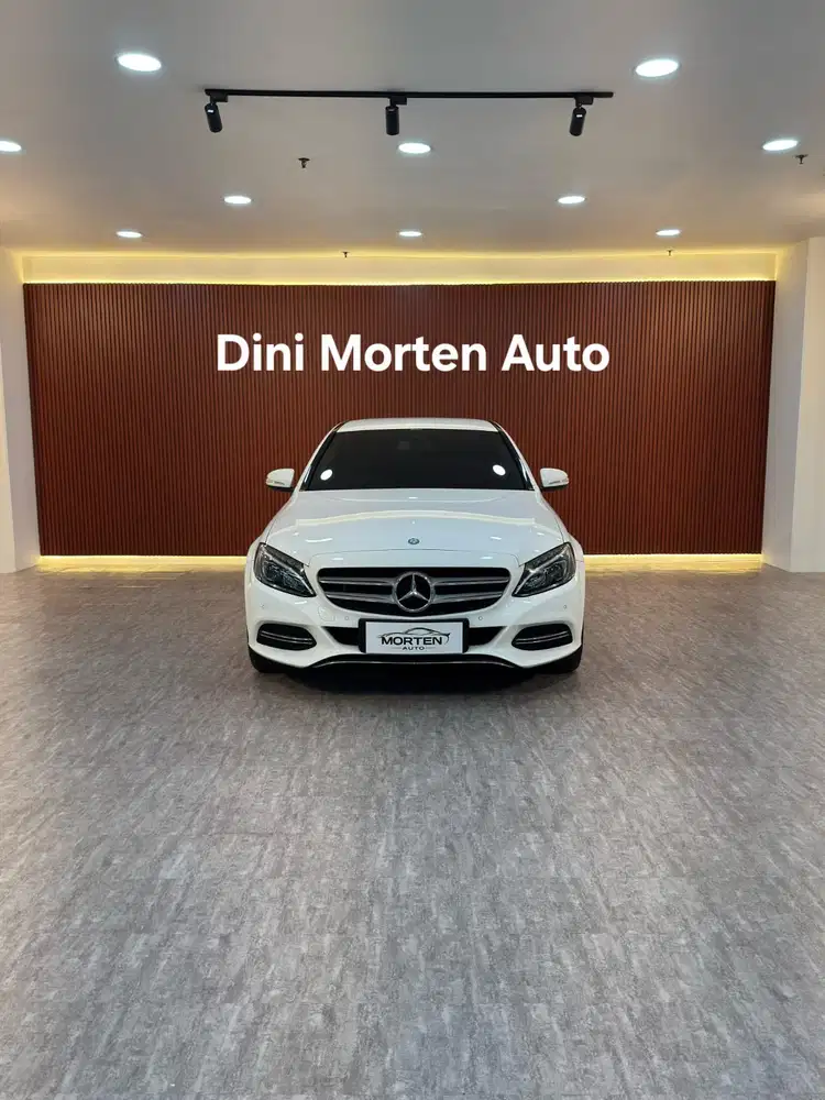 ( KM 62rb ) Mercedes-Benz C200Avantgarde 2.0 At 2016 Bensin