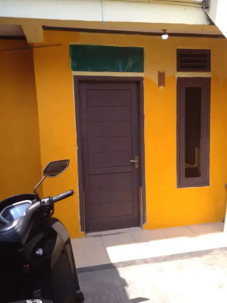 Rumah petakan kontrakan dekat stasiun Tebet dan Manggarai