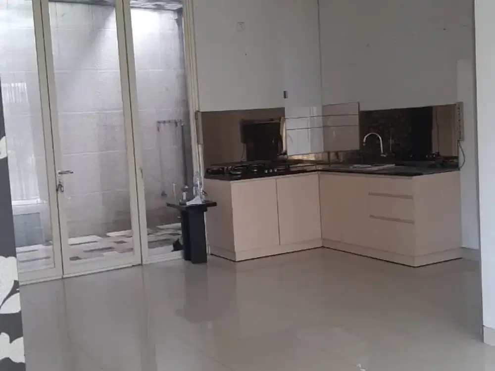 Hunian Minimalis Surabaya Barat Rumah Pakuwon Indah