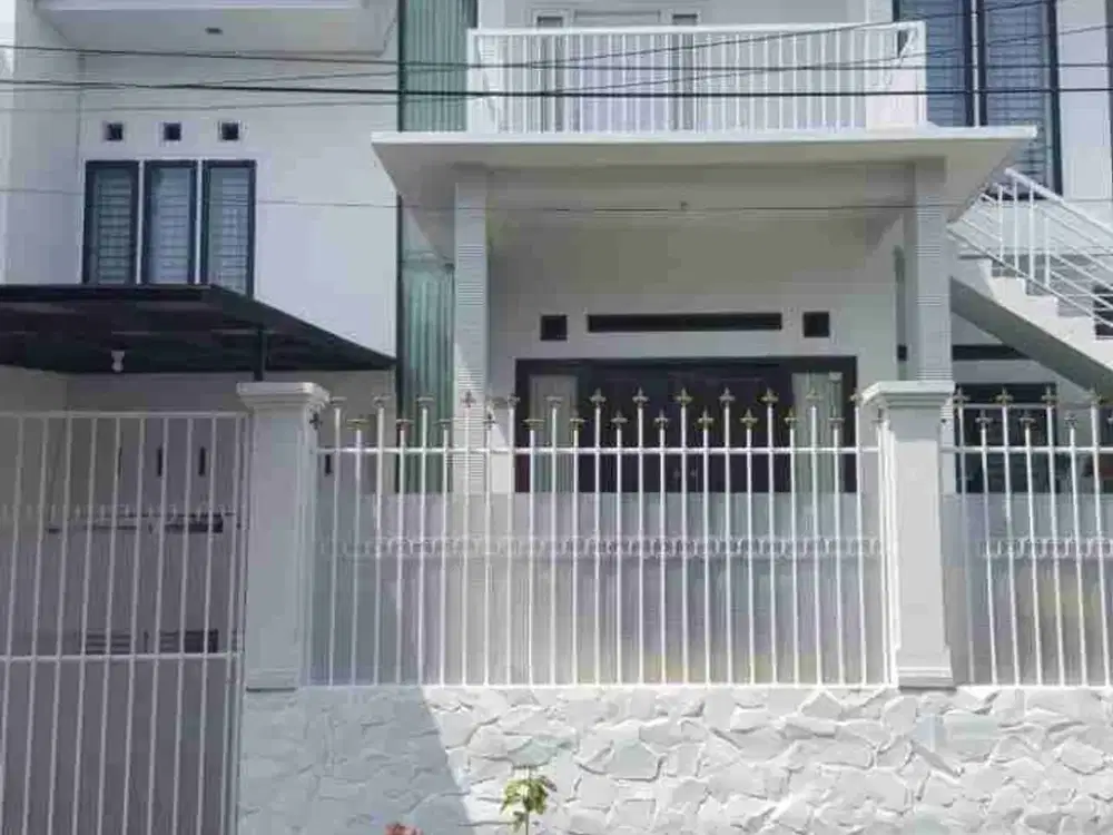 Rumah Permata Hijau Tlogomas Malang