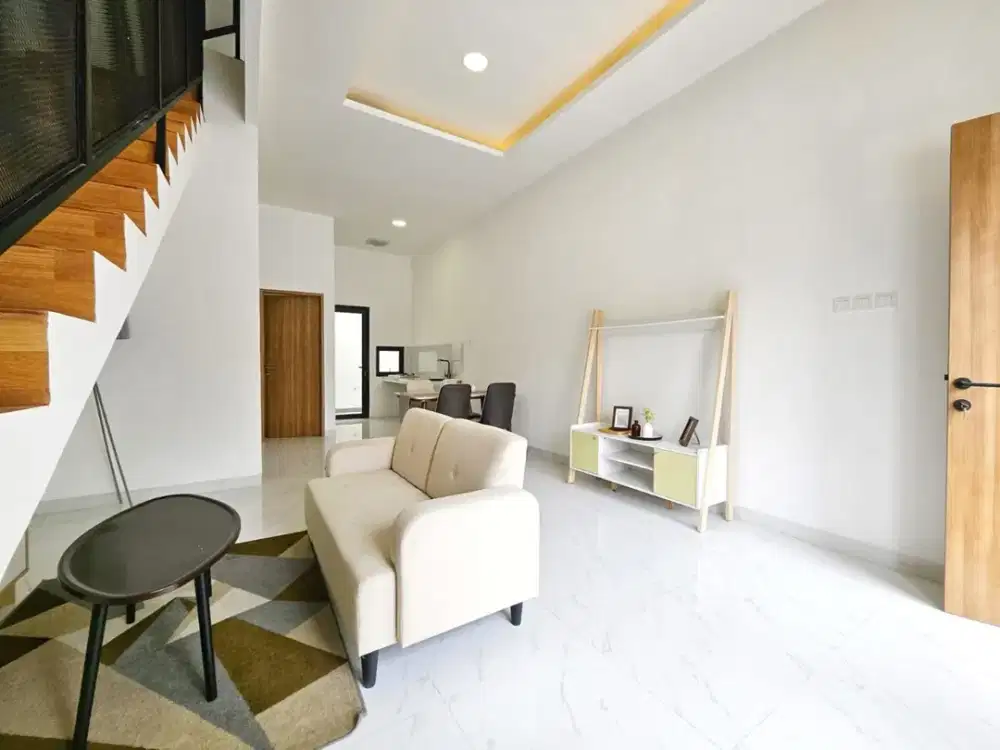 Rumah Bagus Semi Furnished SHM Harapan Indah, Bekasi
