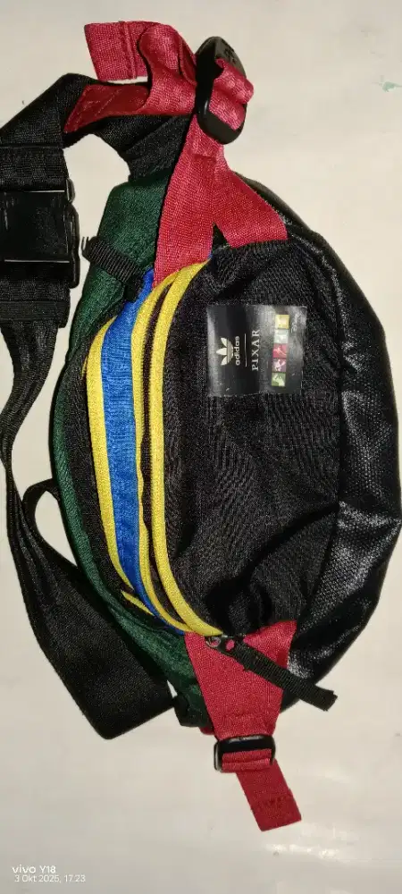 Waisbag Adidas Pixar