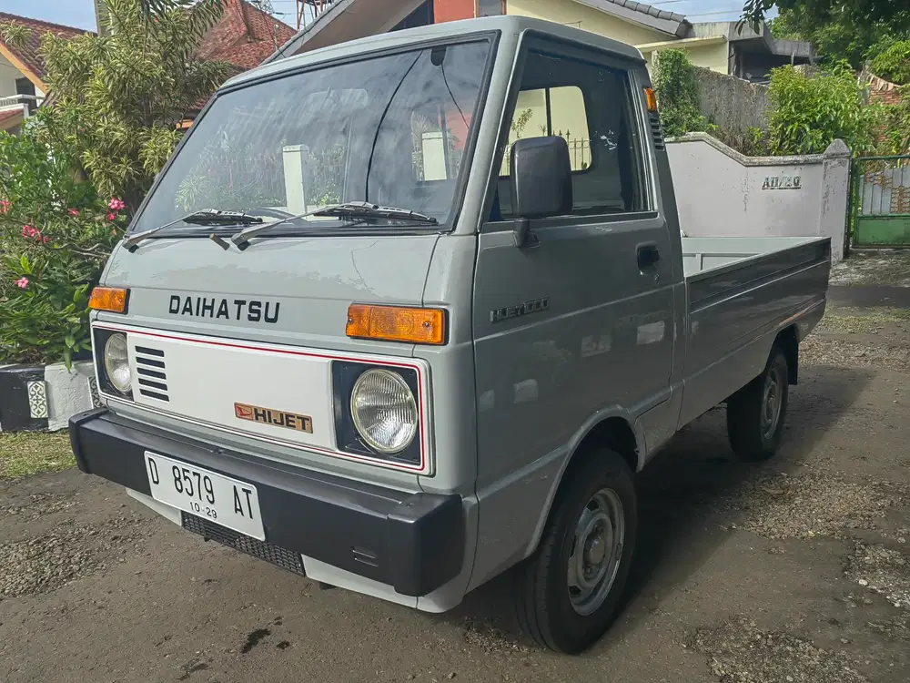 Mobil Antik Daihatsu HIJET 1986 Pickup Istimewa