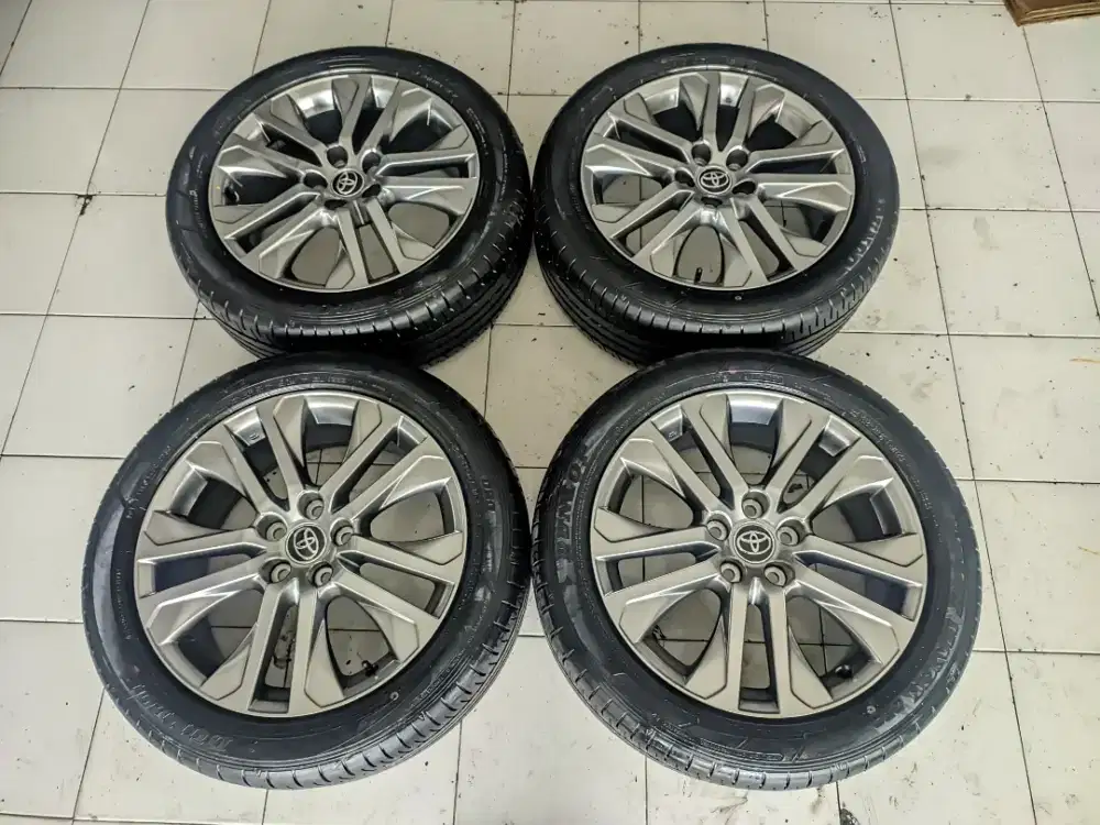 R18 Original Zenix+Ban Dunlop 99,99%