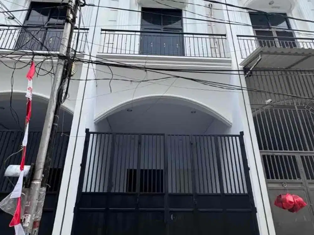 disewakan bangunan baru teluk gong