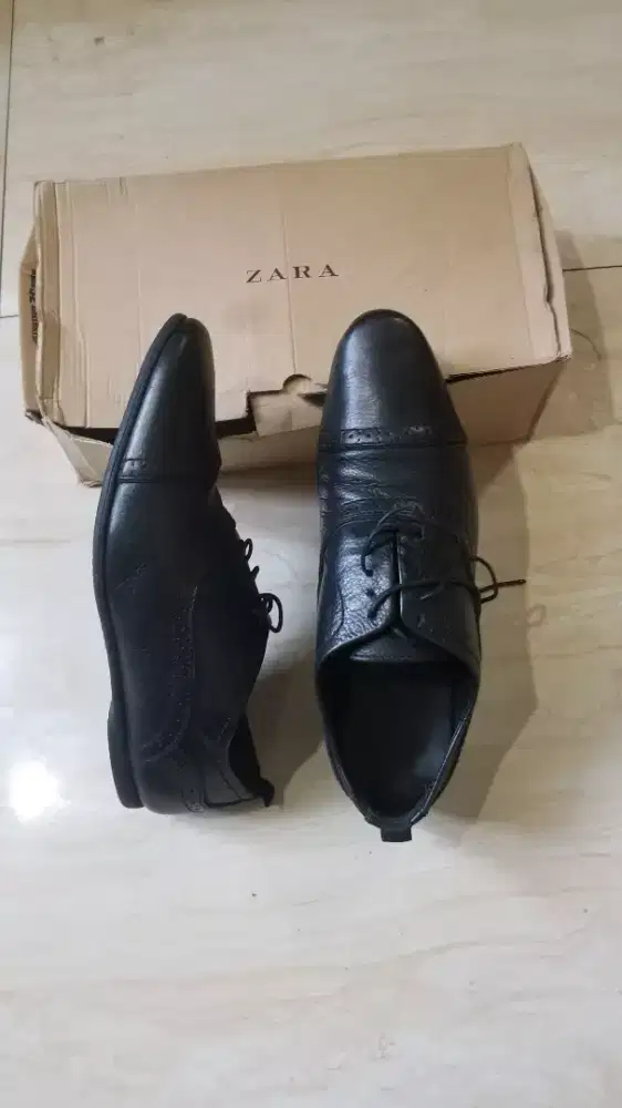 Sepatu pria zara man original no : 41