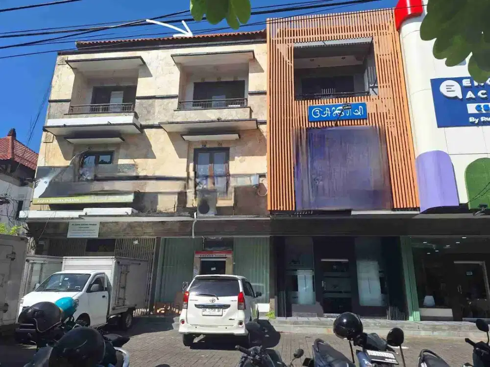 Ruko Premium 3 lantai Raya puputan renon Denpasar Bali