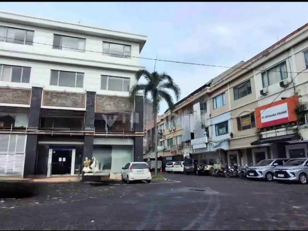 Gedung premium strategis ex Bank Raya Teuku Umar Denpasar Bali