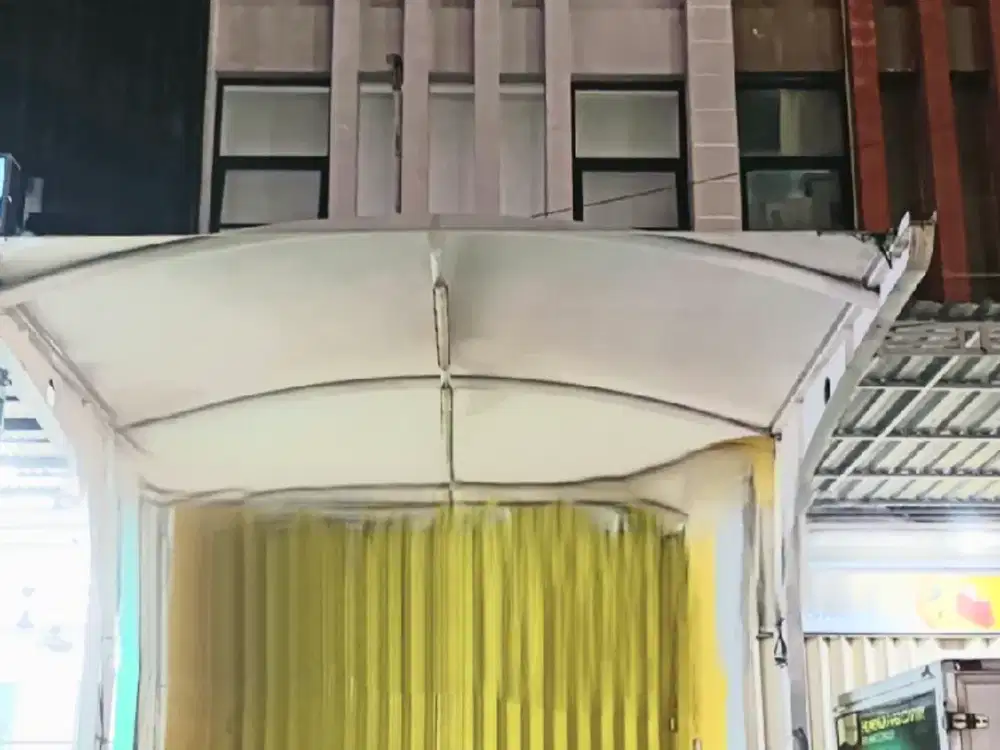 Ruko strategis 3 lantai Raya Dewi Sri Kuta Bali