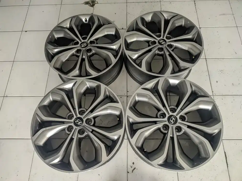 R19 original Hyundai Santave PCD 5x114 mulus