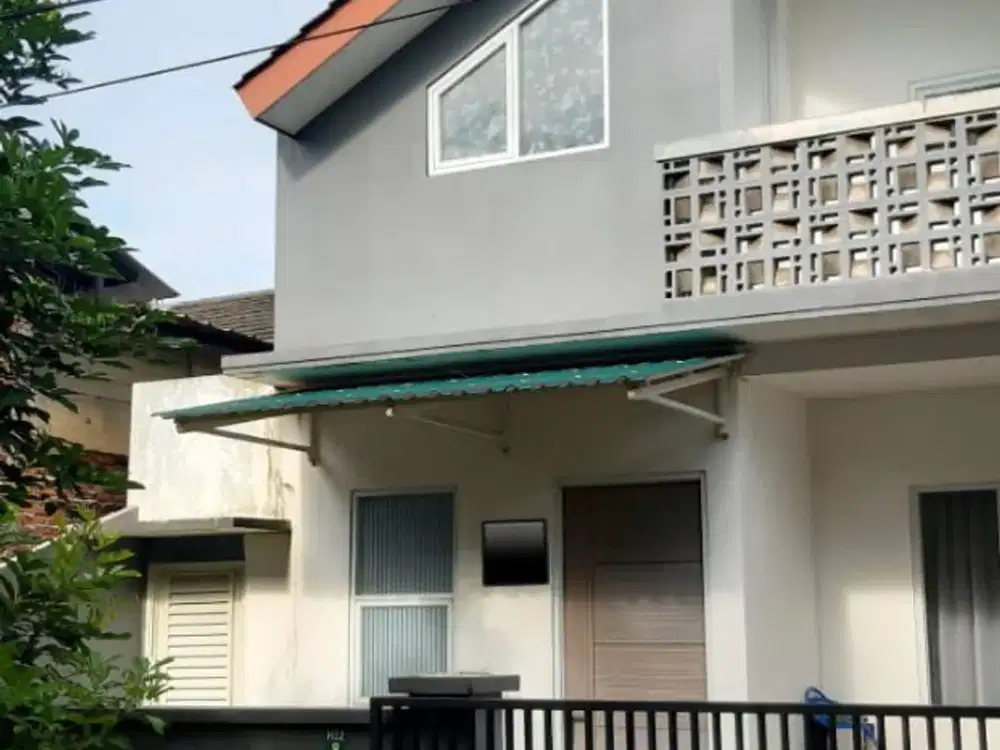 Dijual Rumah Bagus Siap Huni di Vila Dago Pamulang
