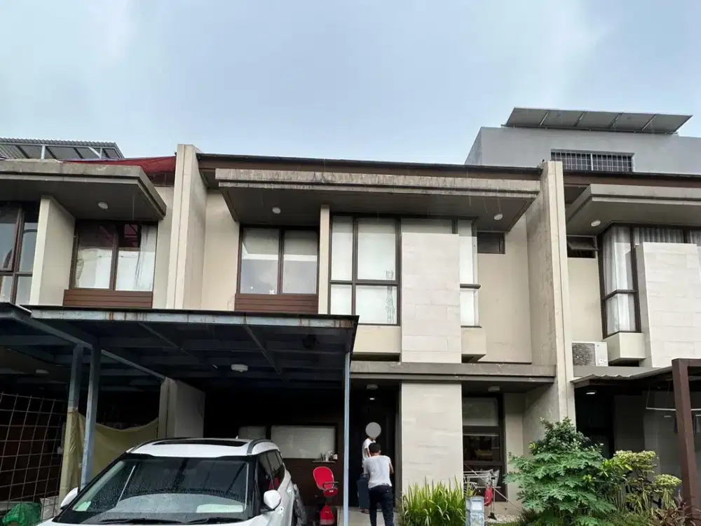 Di Jual Rumah Di Vanya Park Semi Furnished