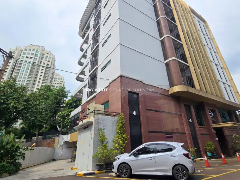 Gedung Perkantoran 7 Lantai Kebayoran Baru Harga Dekat NJOP