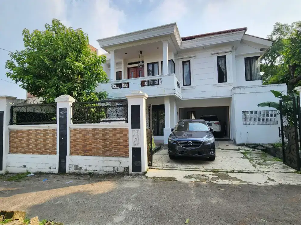 Dijual Rumah Strategis di Villa Bintaro Regency