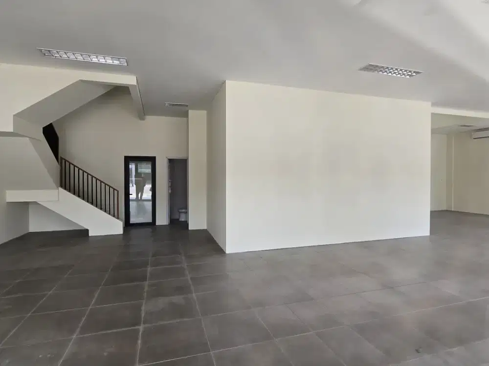 Dijual Ruko Hook gandeng 3 Downtown Drive Gading Serpong