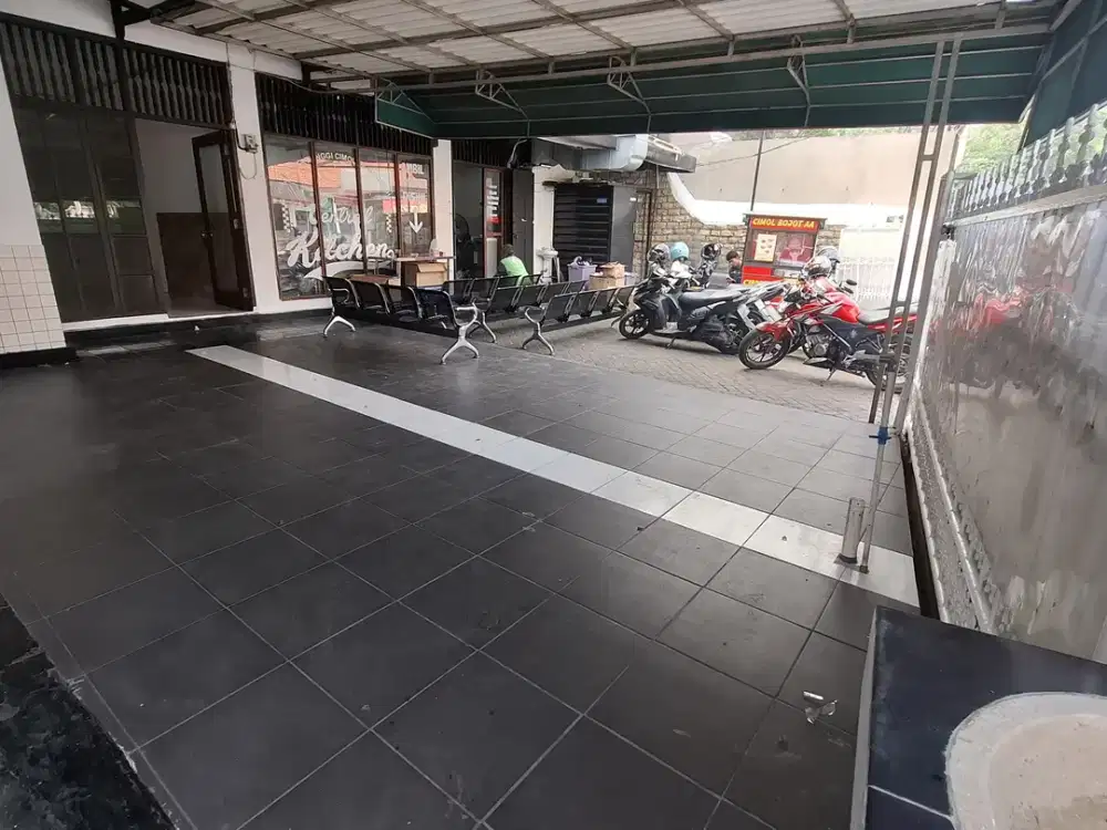 Ruang Usaha Lokasi di Area Tebet Barat Jaksel