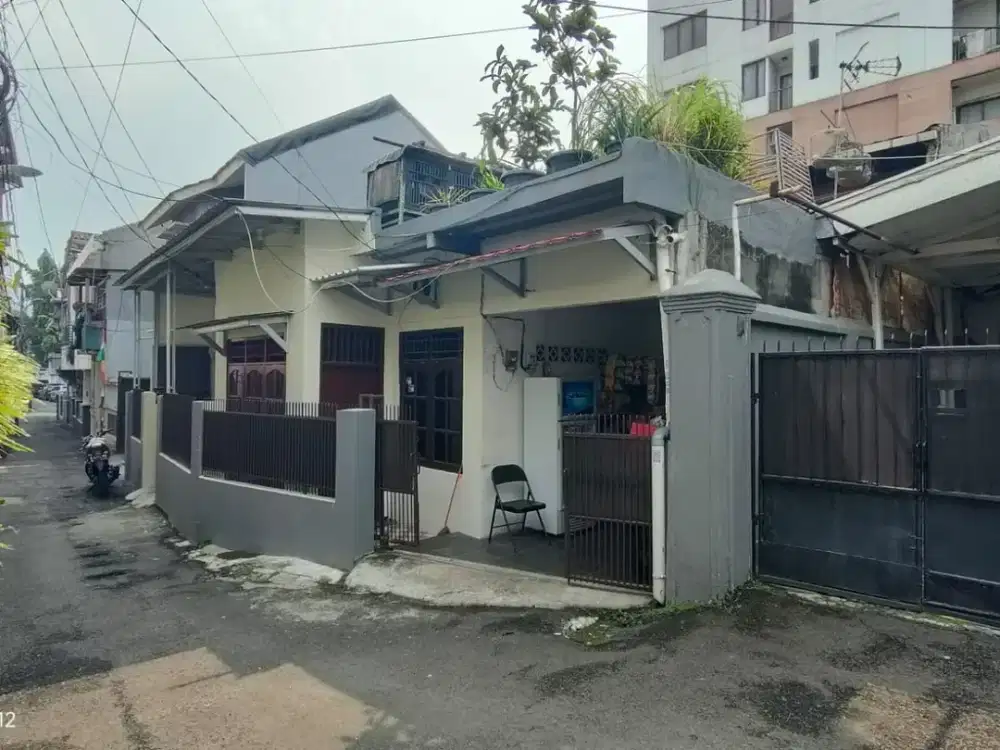 Rumah di Tebet Dalam Jaksel