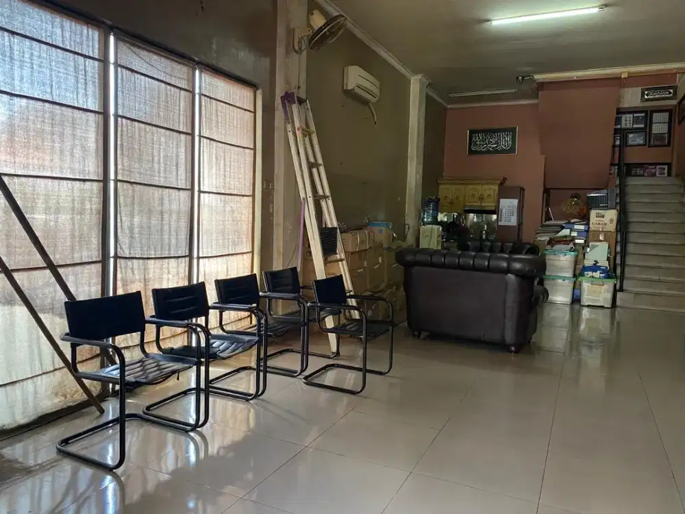 Ruko 3,5 Lantai di Lapangan Ros Bukit Duri