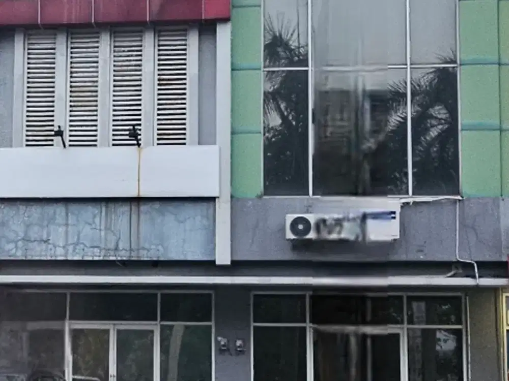 Dijual Murah  Ruko Gandeng Modernland