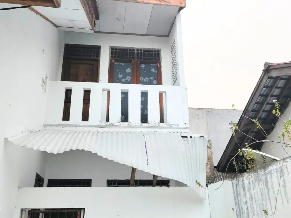 Rumah di Komplek Perumahan Pondok Tirta Depok