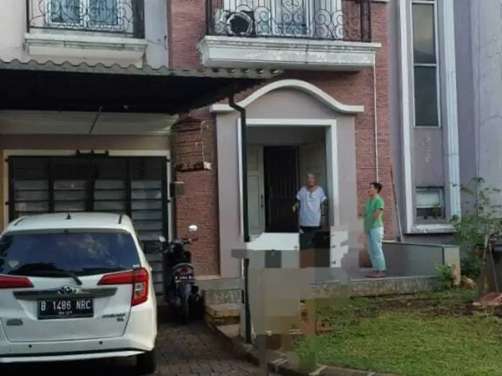 Dijual Cepat Rumah Siap Huni Hadap Utara di Crystal GS