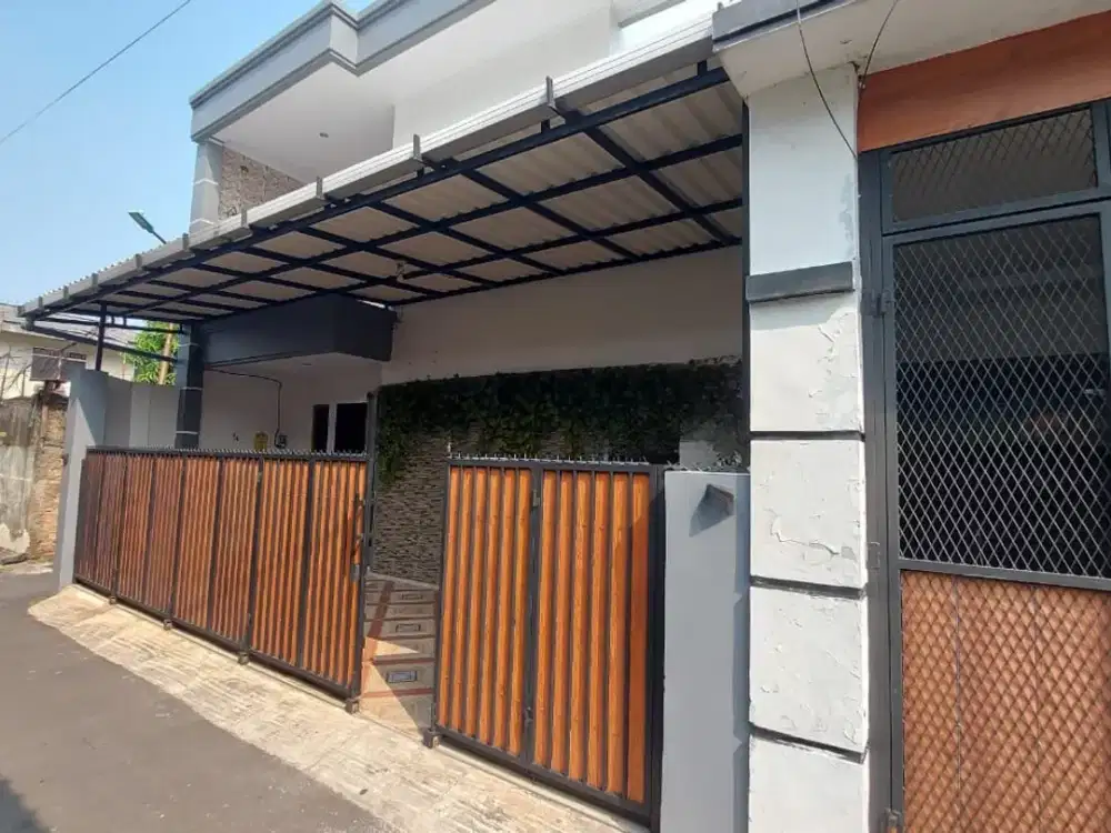 Rumah Daerah Tebet Akses 1 mobil