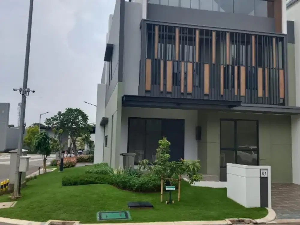 Disewakan rumah cluster Strozzy type Attic Gading Serpong