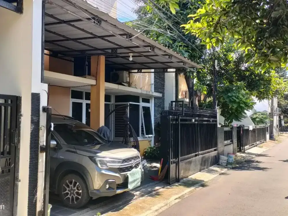 Rumah di Pekayon Pasar Rebo