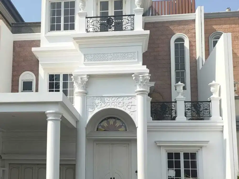 Dijual Rumah Cantik Mewah Nyaman Siap Huni Lokasi Strategis