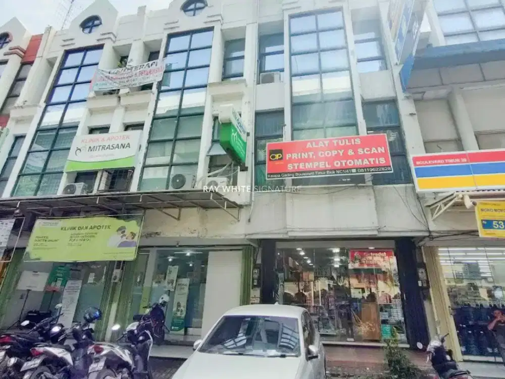 Ruko 3 Lantai di Jl Boulevard Timur Kelapa Gading