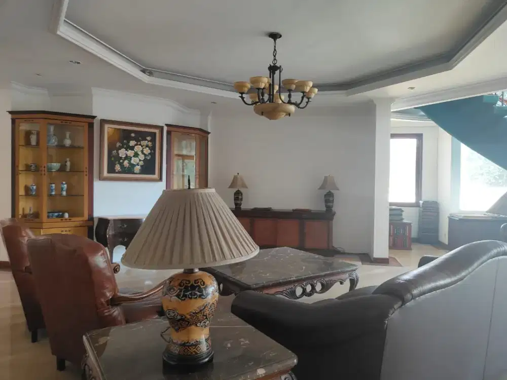 Dijual Rumah Mewah Simprug Garden - Lokasi Premium, Luas & Elegan