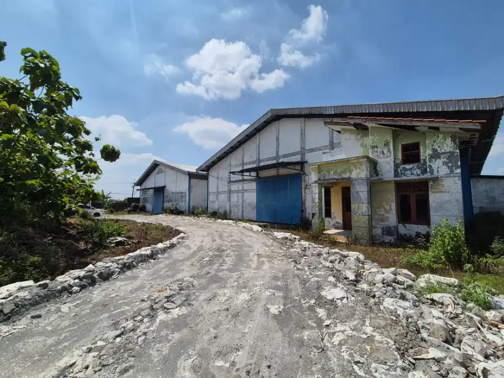 Jual Gudang BESAR LOKASI STRATEGIS Balongpanggang, Gresik