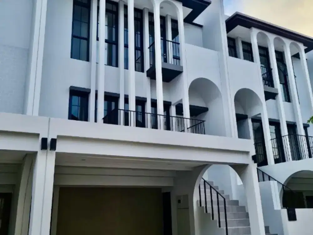 DIJUAL RUMAH BARU SIAP HUNI DI GREENWICH BSD