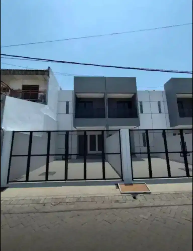 Rumah Cantik Lebak Surabaya