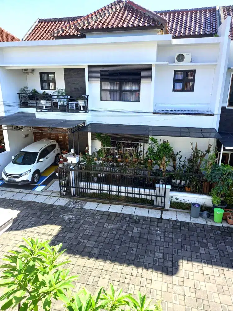Rumah Mewah di Perumahan Kemala Regency Sendangadi