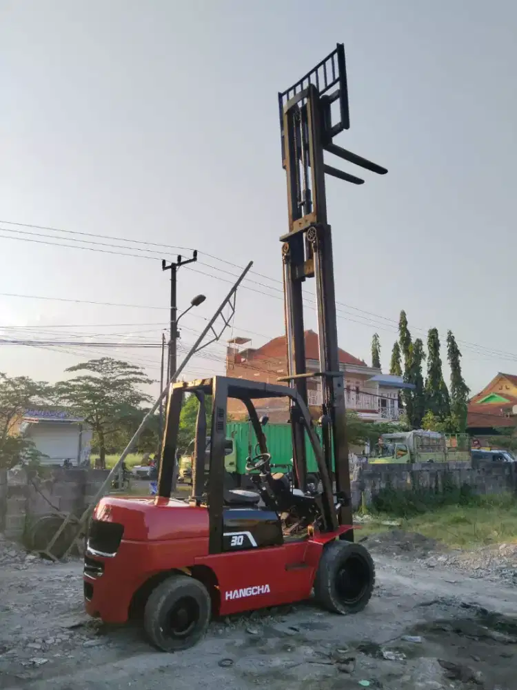 Forklift 3 ton trilift