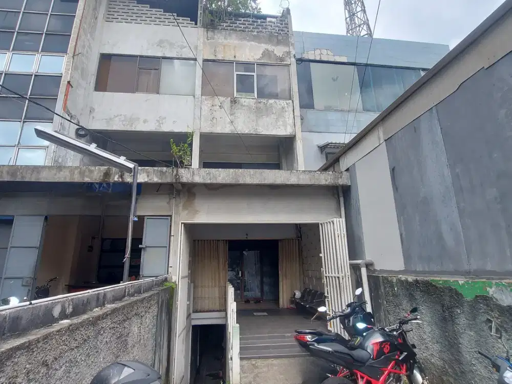 Ruko di Jalan Raya Pasar Minggu Jakarta Selatan - Harga NJOP (Nego)