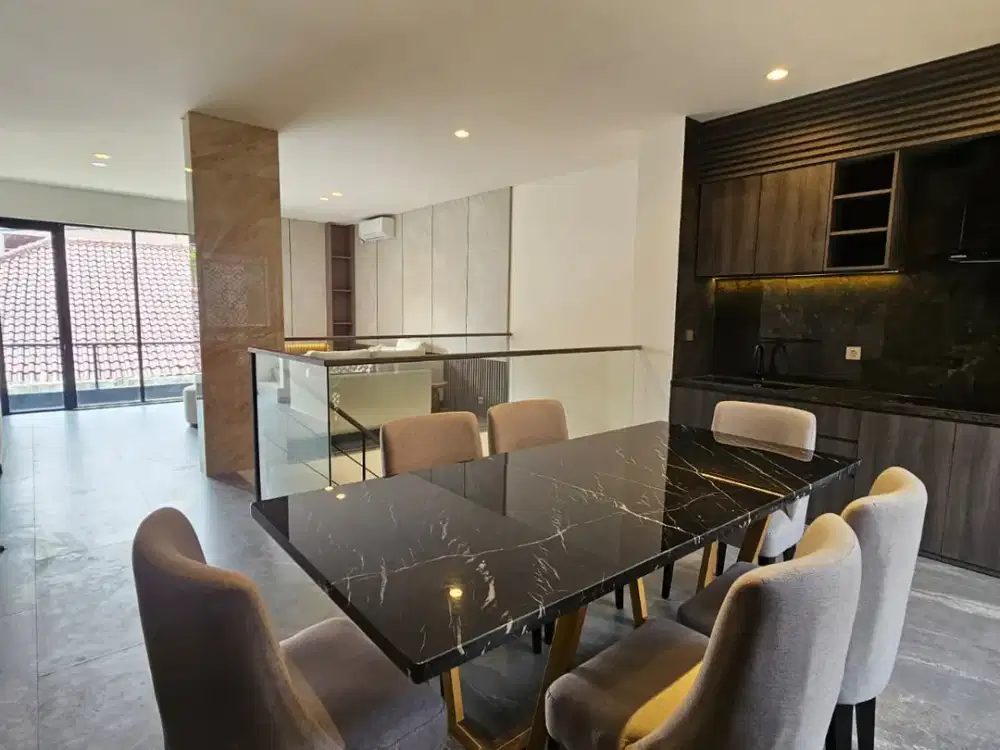 Dijual Rumah Baru Dalam Cluster Lokasi Strategis Di Jl. Cidodol, Kebayoran Lama, Jakarta Selatan