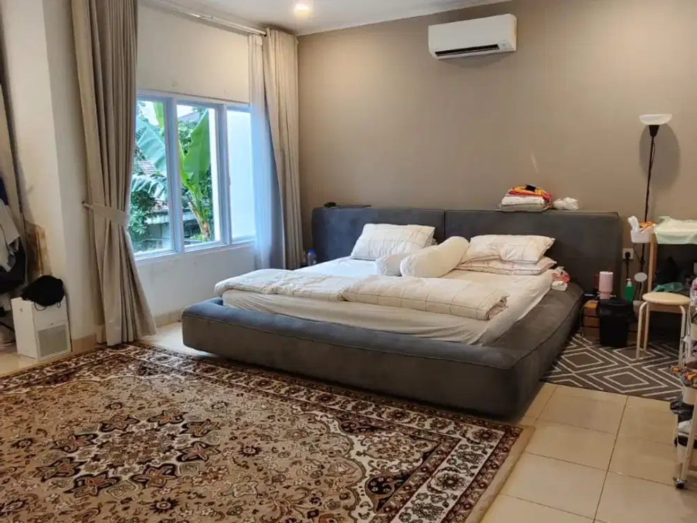 Dijual Rumah  Jl. MPR Cilandak Barat - Jaksel