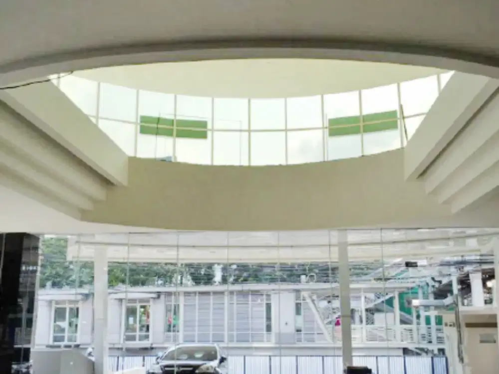 Gedung Kantor 7,5 Lantai di Mampang Prapatan Jakarta Selatan