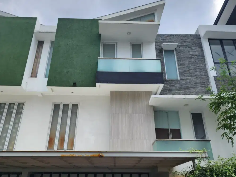 For Sell House at The East Pancoran