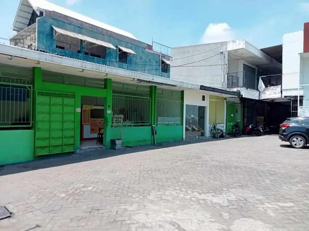 Dijual Rumah Usaha Lokasi Sangat Strategis di Raya Tenggilis Mejoyo, Surabaya