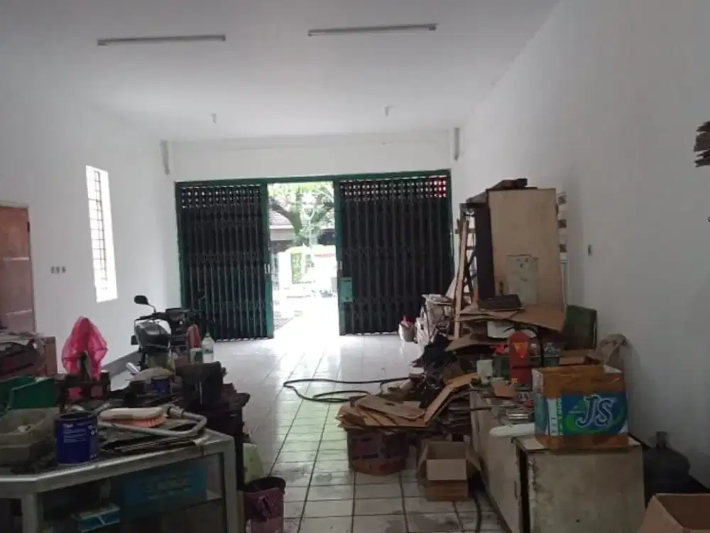 Jual Rumah Komersial area di JL KEDUNGSARI (Pusat Kota)