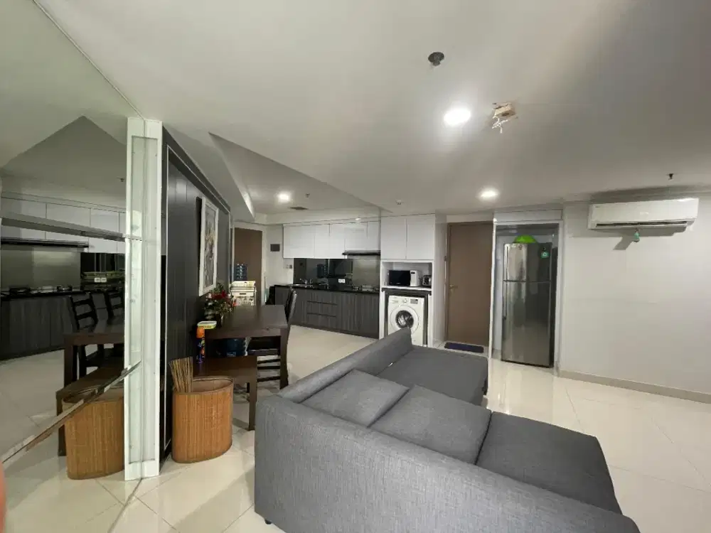 Dijual Apartemen Green Central City, Taman Sari, lantai tinggi