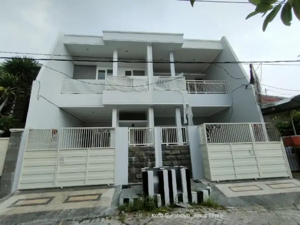 DI Jual RUMAH KEMBAR (2 RUMAH) Modern minimalis di Sutorejo tengah, Surabaya Timur