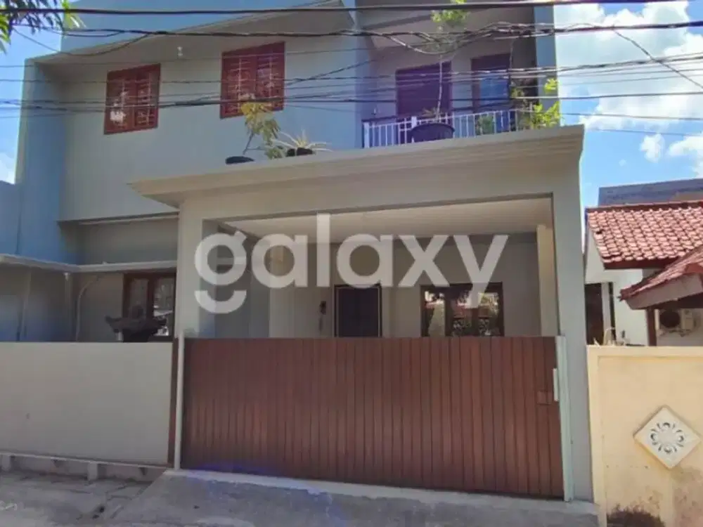 RUMAH MODERN MINIMALIS 2 LANTAI DI DANAU TAMBLINGAN RAYA JIMBARAN BADUNG, BALI