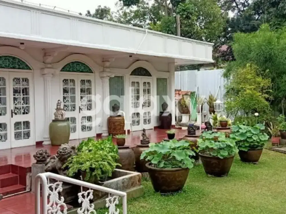 DIJUAL RUMAH TUA HITUNG TANAH