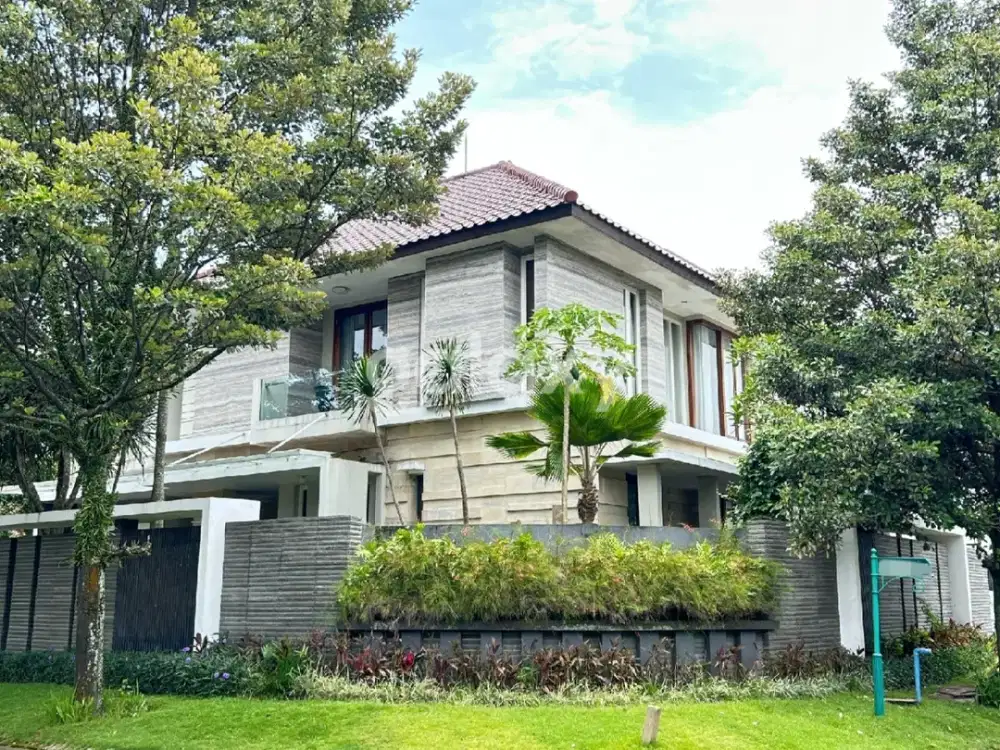 Rumah Mewah Furnish Hook Boulevard Raya Araya Golf Malang GMK03257