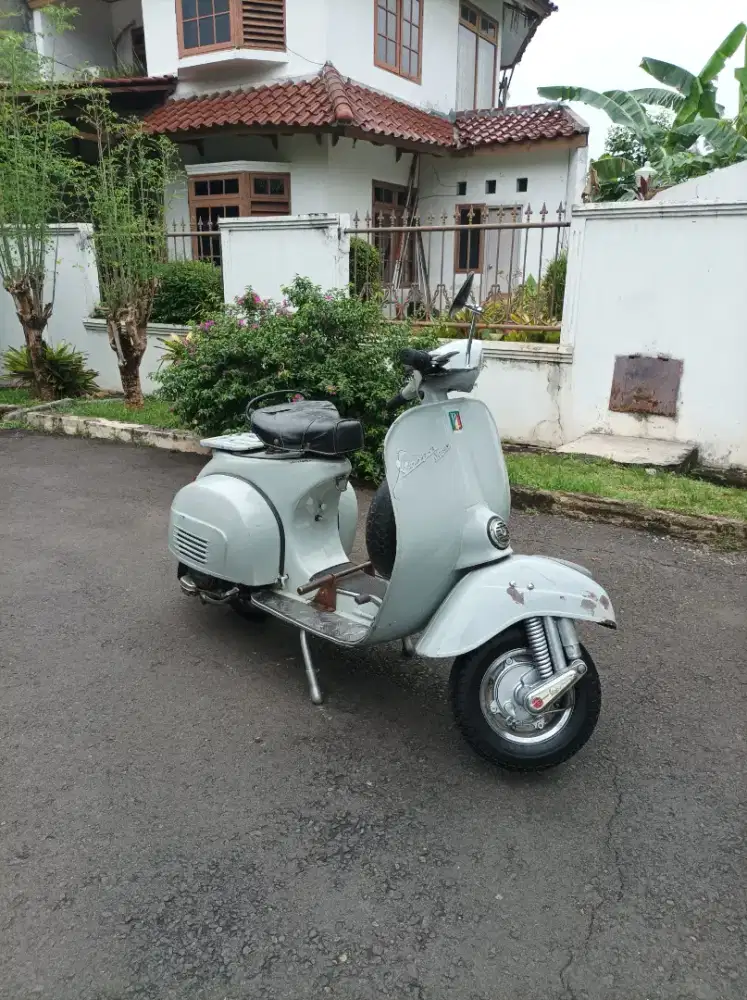 Vespa super th 1966