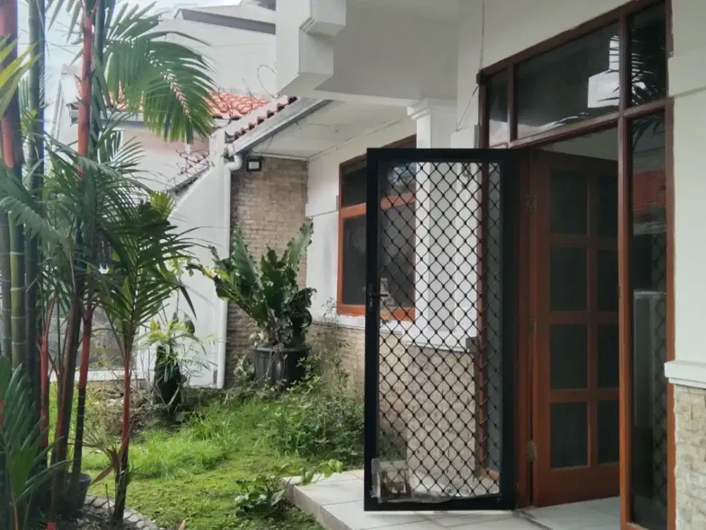 Dijual Rumah Cantik Nyaman Di Taman Sakura Indah Soekarno Hatta